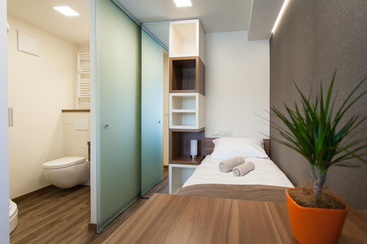 Hotel Pomaranca Птуй Екстер'єр фото