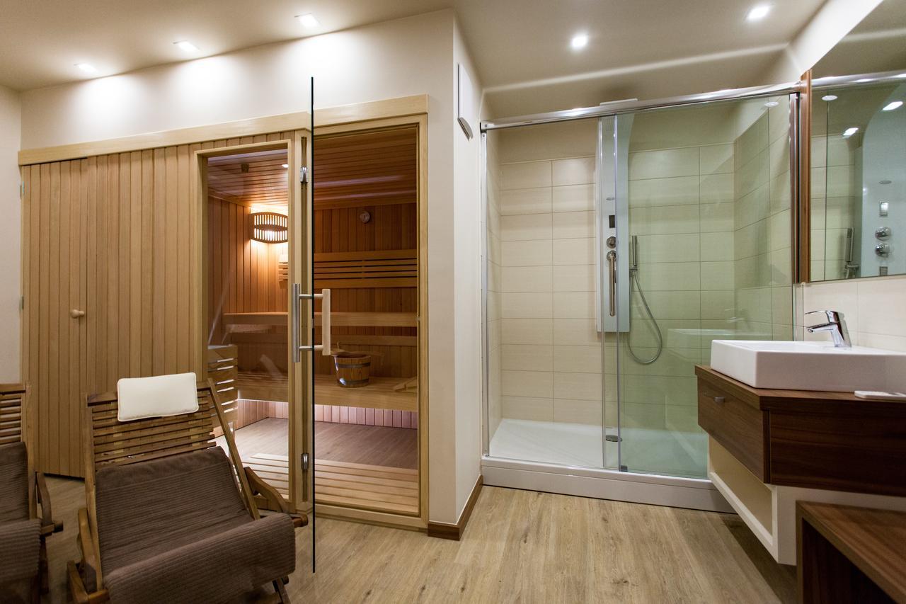 Hotel Pomaranca Птуй Екстер'єр фото